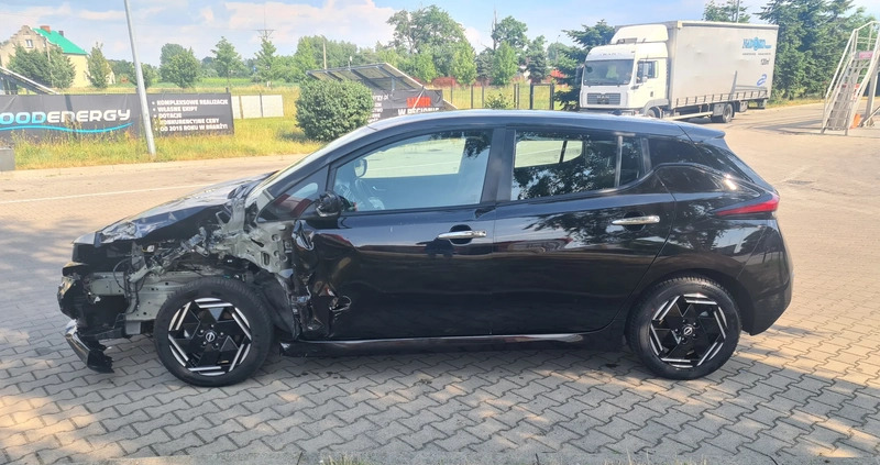 Nissan Leaf cena 57800 przebieg: 8200, rok produkcji 2022 z Krotoszyn małe 106